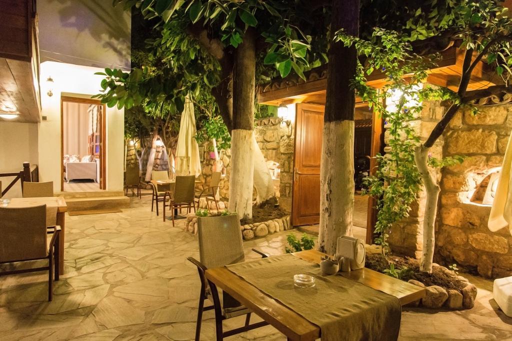 Mia Hotel Antalya Bagian luar foto